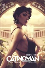  Selina Kyle : Catwoman  T3 : Entre deux vies (0), comics chez Urban Comics de Ram V, Jones, Borges, Andolfo, Aneke, Blanco, Miranda, Allred, FCO Plascencia, Kalisz, Prianto, Artgerm