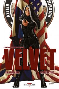  Velvet T3 : L'homme qui vola le monde... (0), comics chez Delcourt de Brubaker, Epting, Breitweiser