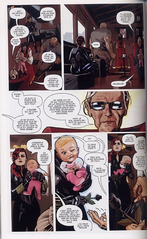Black Widow - Veuve Noire, 100% Marvel : Le nom de la rose (0), comics chez Panini Comics de Liu, Deconnick, McKelvie, Wilson, Acuña