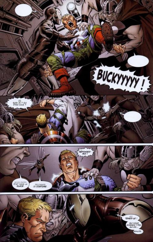  Captain America – 100% Marvel, T5 : Un homme hors du temps (0), comics chez Panini Comics de Waid, Molina, d' Armata, Hitch