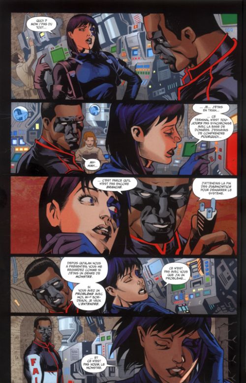  Checkmate T2 : La chute du mur (0), comics chez Urban Comics de Rucka, Saiz